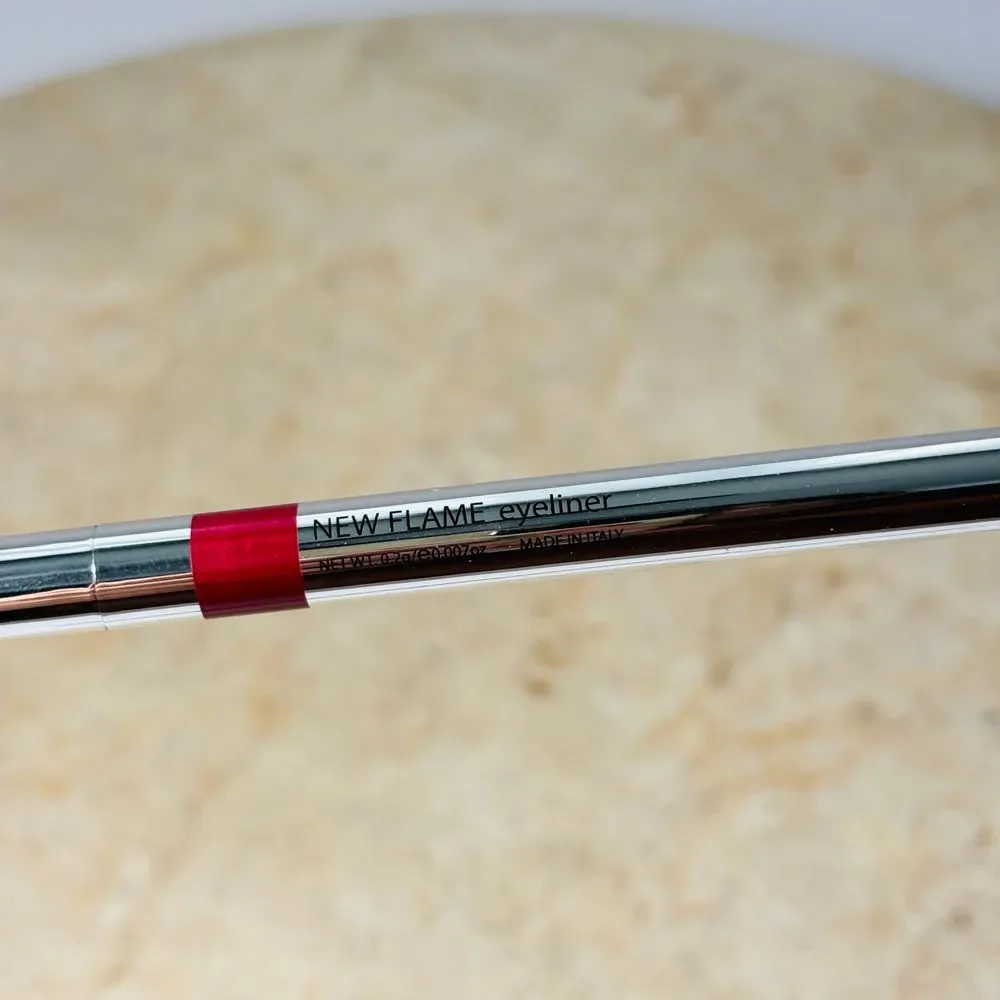 NEW Dose of Colors New Flame‎ Lip Liner 0.2G
